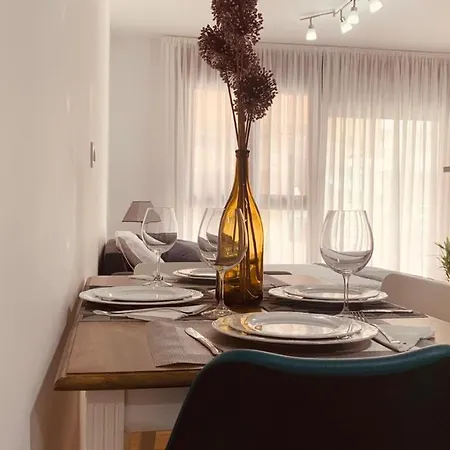 La Ballenera Apartment *